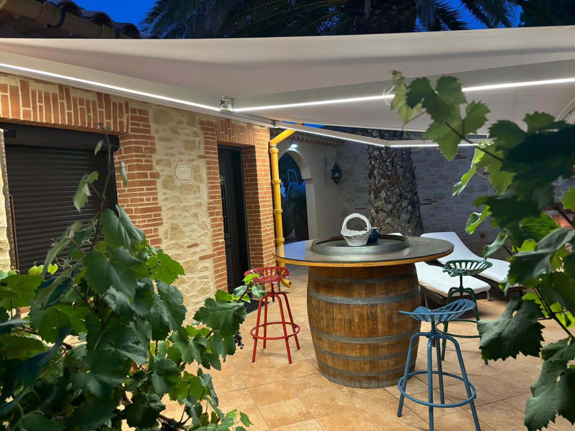 Bed & Breakfast D'hotes & Mas Dels Esquirols